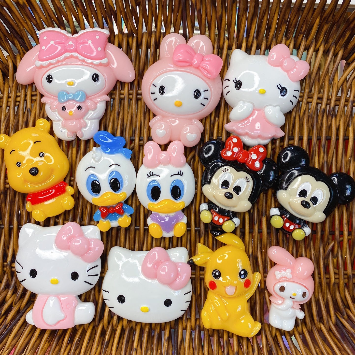 マイメロディ ハローキティ ユニコーン ミニチャーム付き DIYデコレーション用